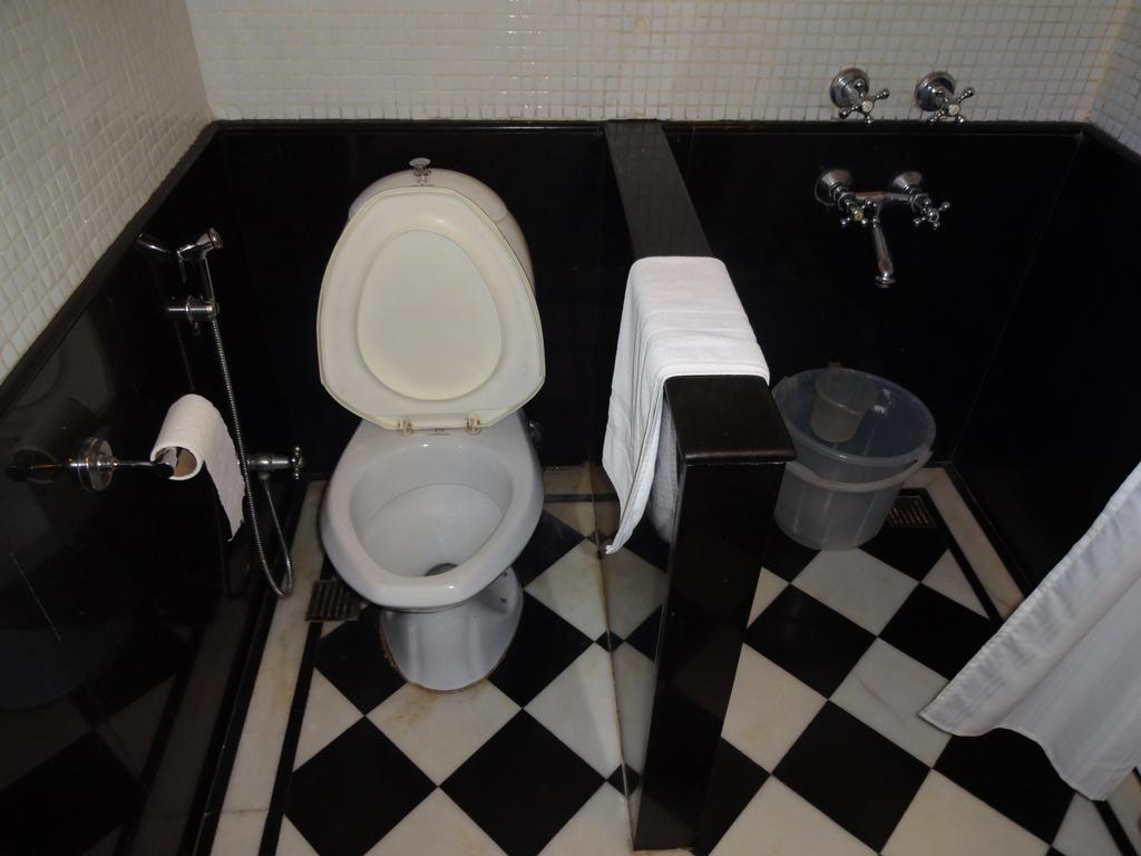 Hotel Broadway Delhi Luaran gambar