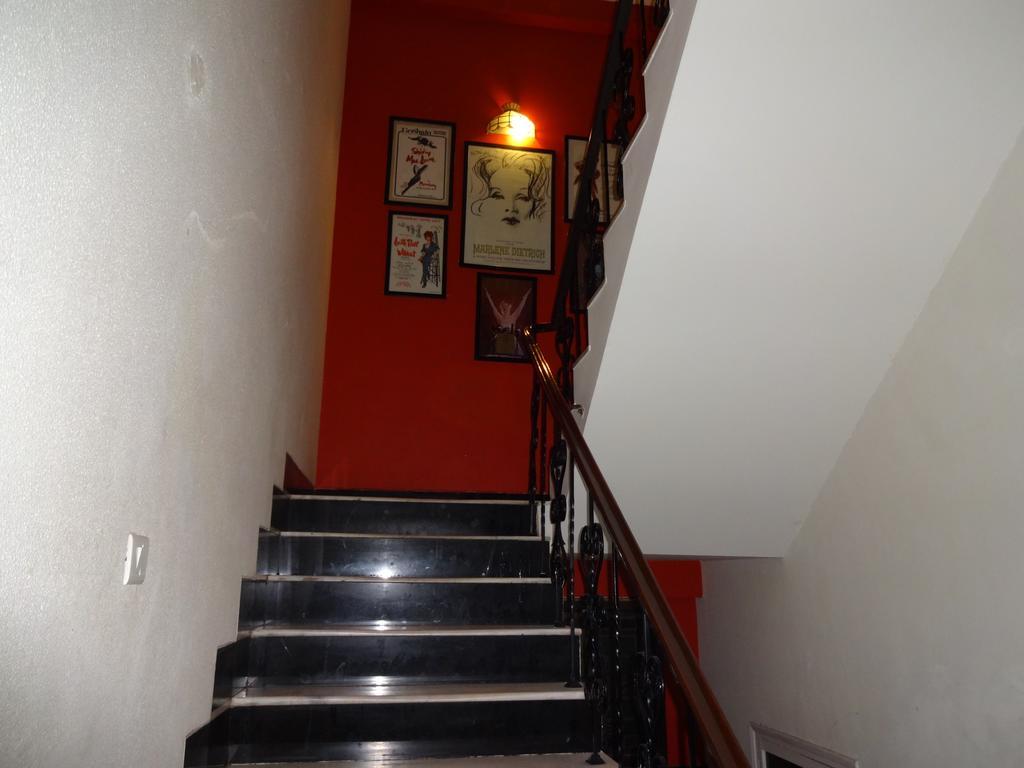 Hotel Broadway Delhi Luaran gambar